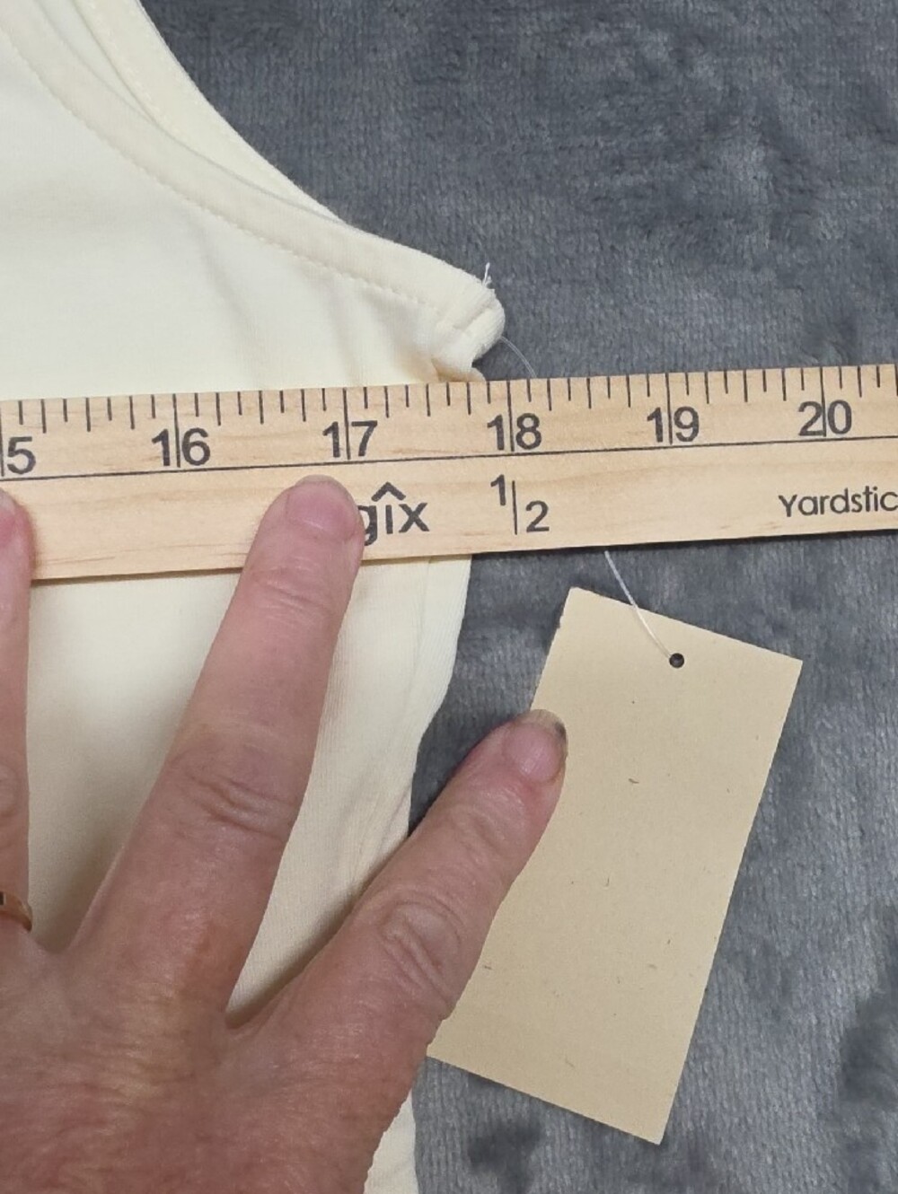 Coldwater Creek Cream Lace-Trim Scoop Tank Sz Med - Picture 4 of 6